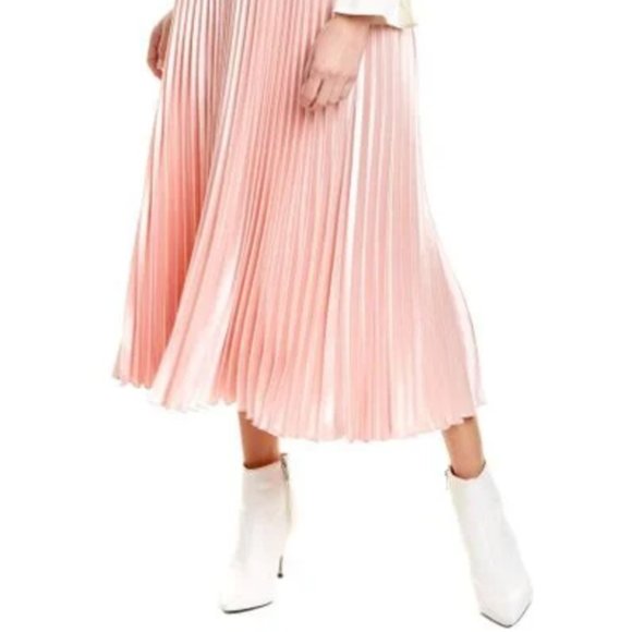 NEW HOST PICK✅Anne Klein Pleated Satin Skirt size S shining Latte shade - Picture 2 of 15